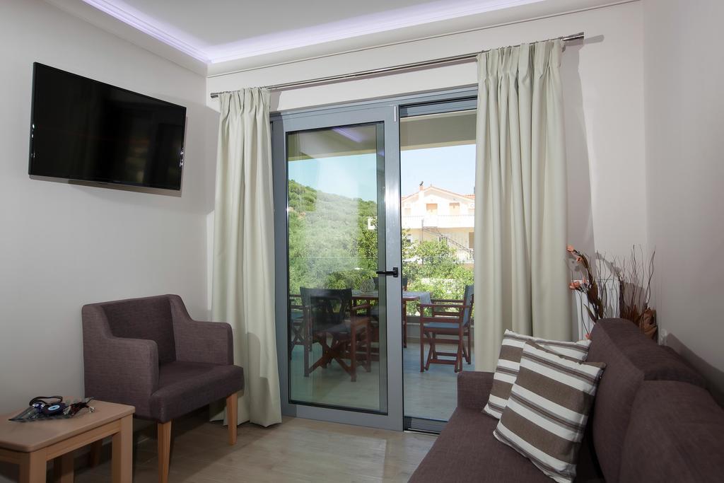 Zante Suites Alykanas  Esterno foto